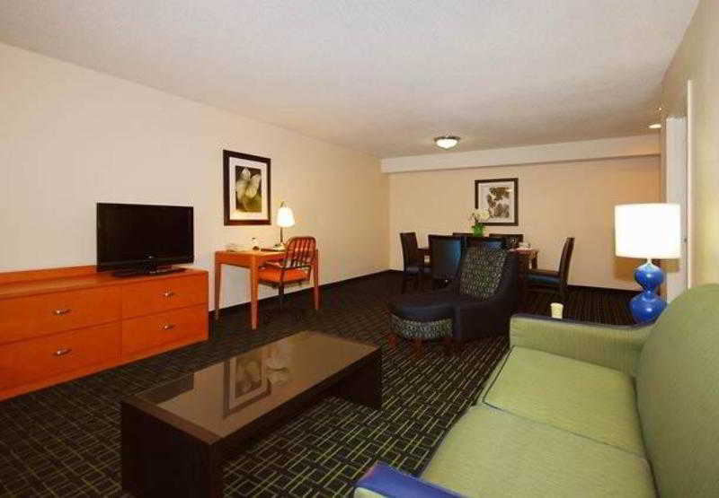 Fairfield Inn Boston Dedham Buitenkant foto