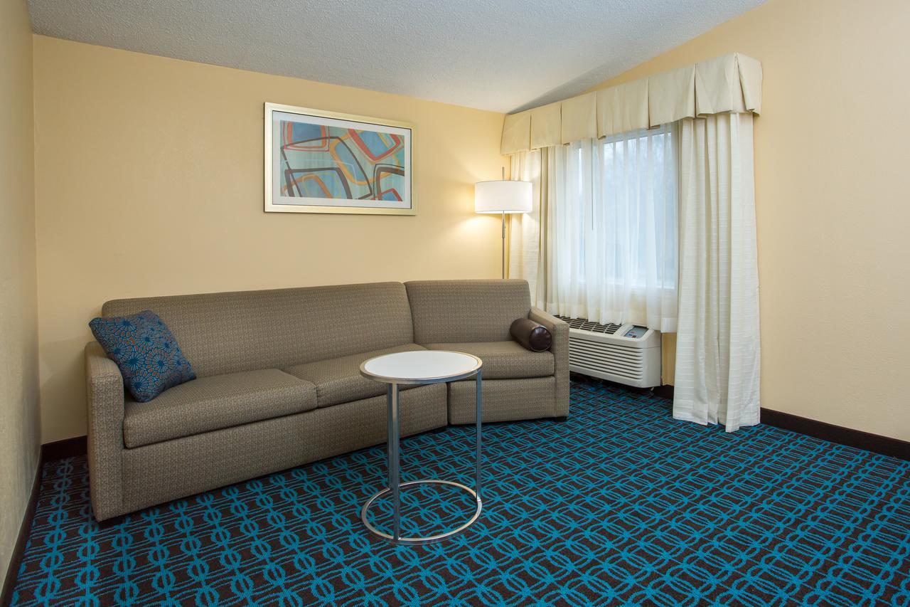 Fairfield Inn Boston Dedham Buitenkant foto